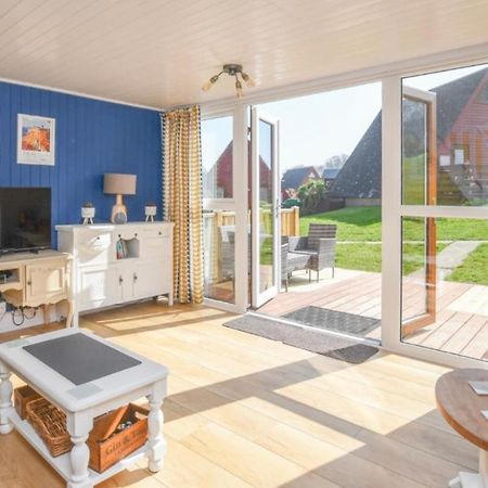 Foxes Sea Side Retreat Deluxe Chalet Is A Lovely Holiday Home Tucked Away On The Kent Coast Kingsdown  Экстерьер фото