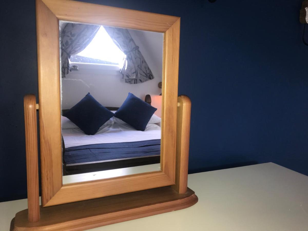 Foxes Sea Side Retreat Deluxe Chalet Is A Lovely Holiday Home Tucked Away On The Kent Coast Kingsdown  Экстерьер фото